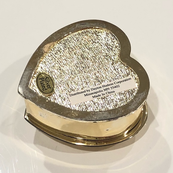 Vintage Silver Heart Candle Box - Picture 6 of 13